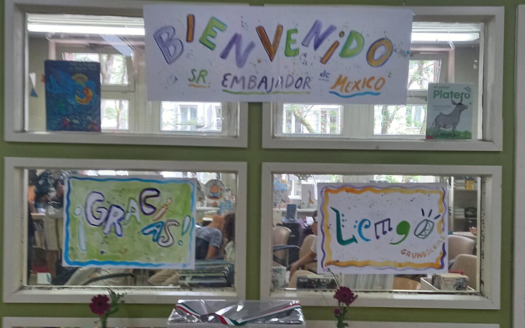 VISITA DEL EMBAJADOR DE MÉXICO A NUESTRA BIBLIOTECA ESCOLAR 2024